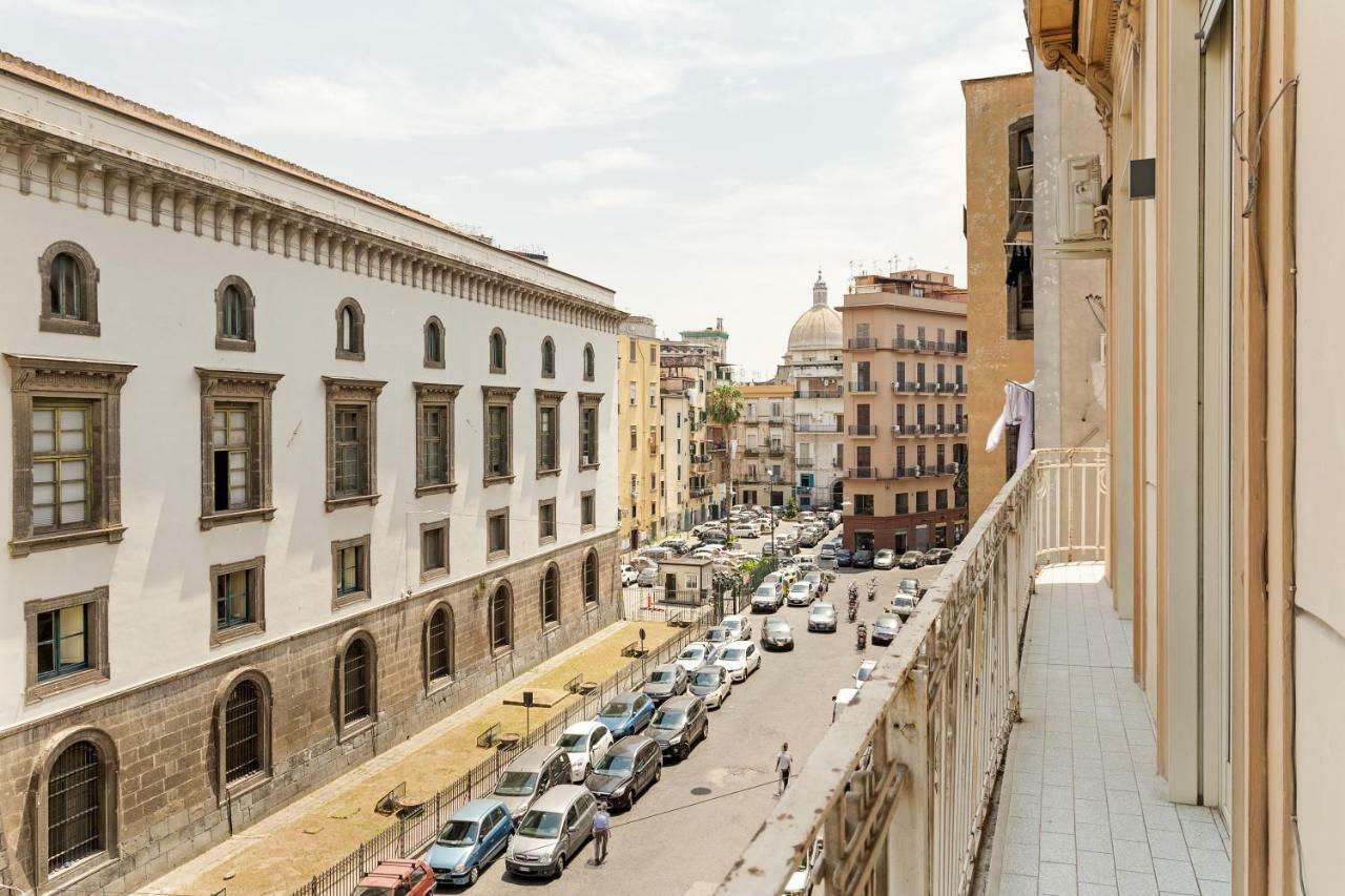 Napoli Suite Caravaggio Apartment Esterno foto