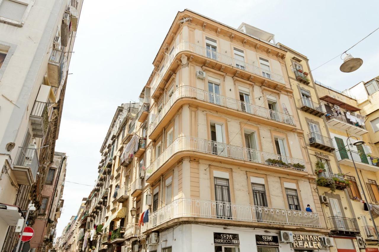 Napoli Suite Caravaggio Apartment Esterno foto